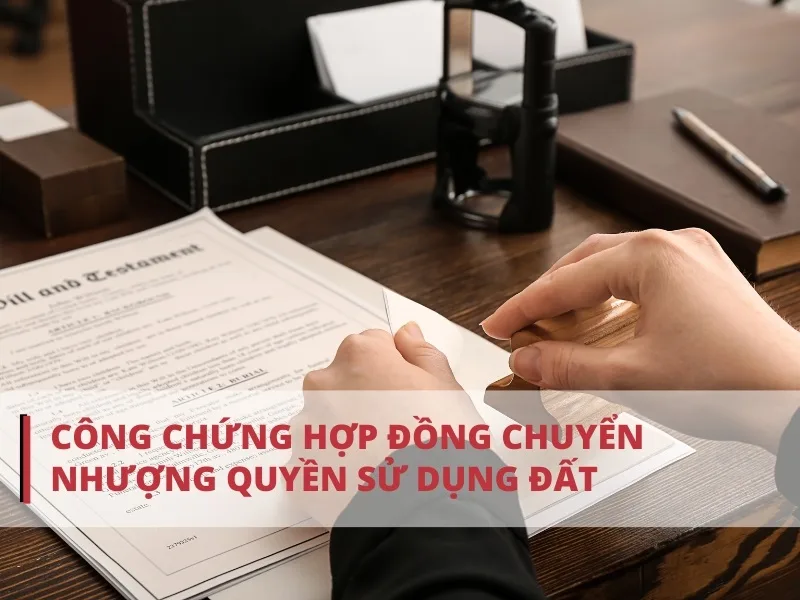 Hai bên ký hợp đồng chuyển nhượng nhà đất tại tổ chức hành nghề công chứng trước khi làm thủ tục sang tên.